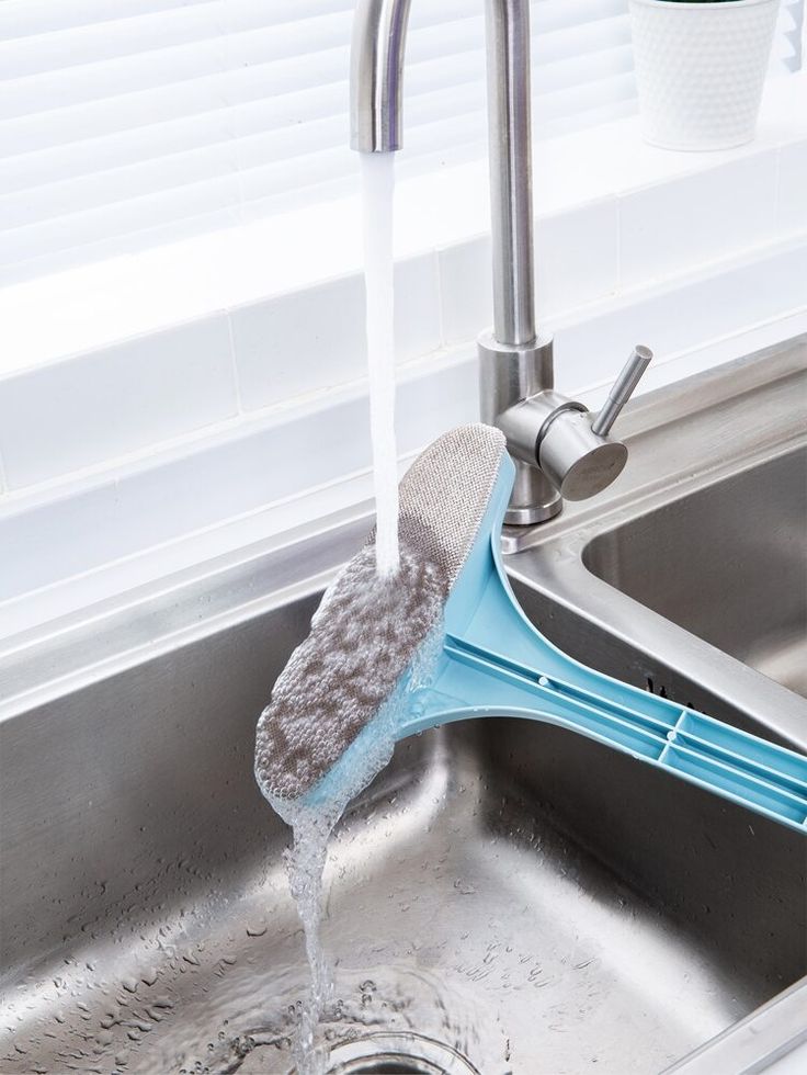 MEESH CLEANER BRUSH AND WIPER 2 IN 1